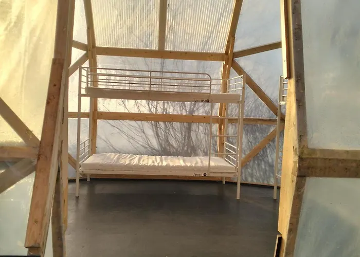 Campismo de Luxo Dome Backpackers Ounasvaara